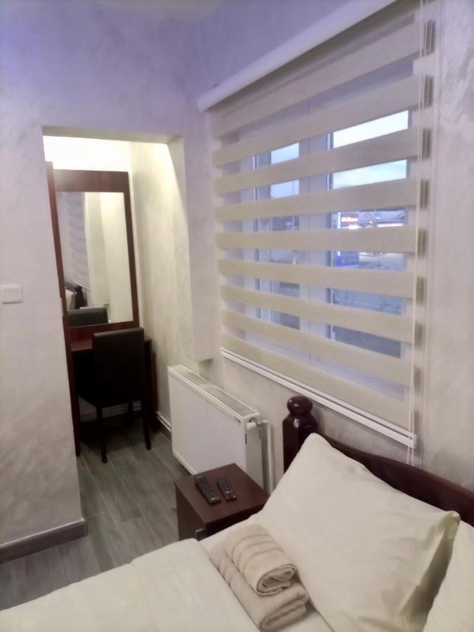 Hostel Grof Mrčajevci Kültér fotó