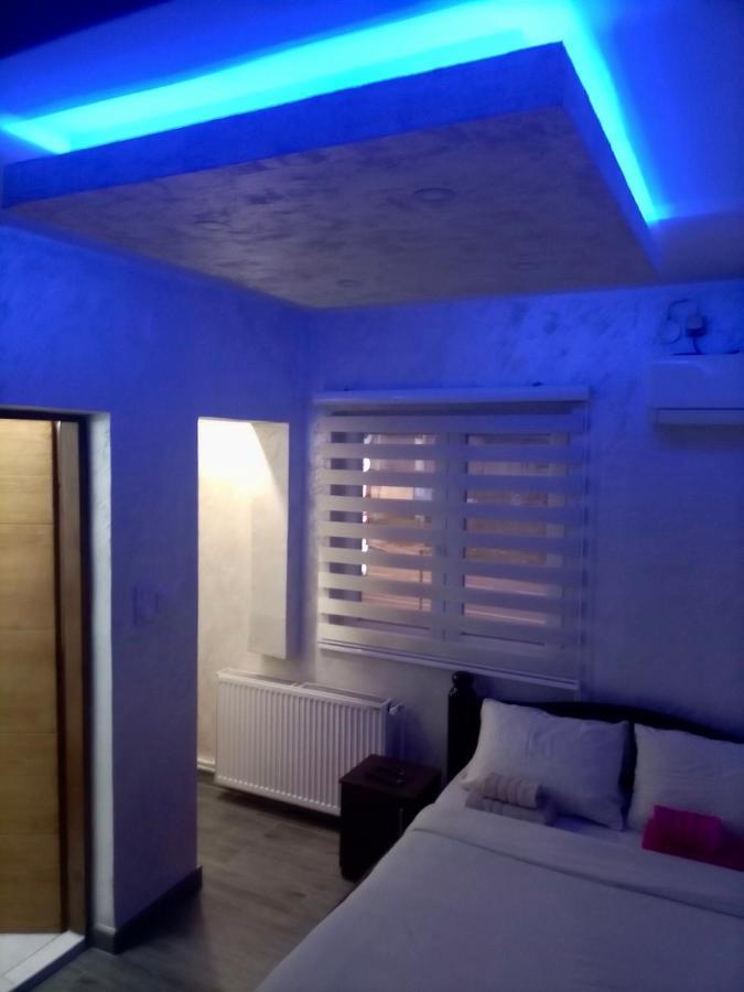 Hostel Grof Mrčajevci Kültér fotó