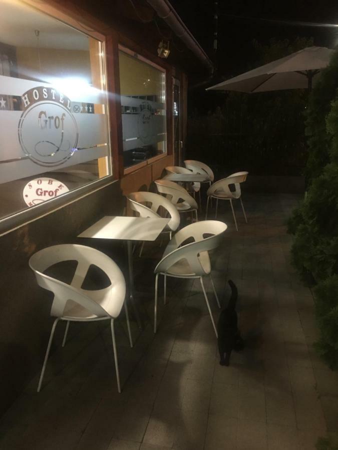 Hostel Grof Mrčajevci Kültér fotó